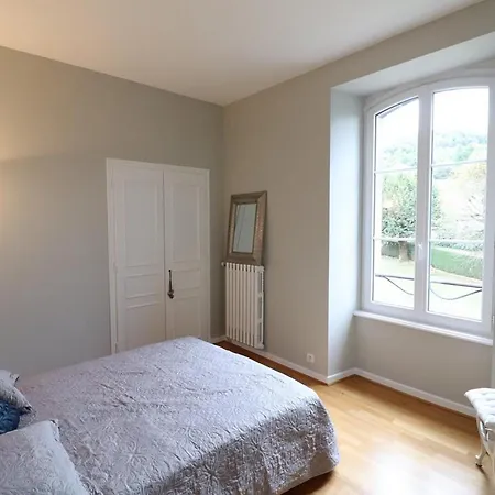 Auvergne Avec Piscine, Proche Aurillac Et Puy Mary, Terrains Et Activites A Proximite - Fr-1-742-52 Tatil Evi Jussac